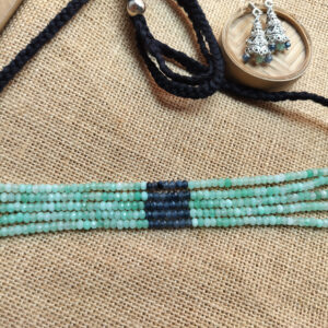 Stone beads neckpiece