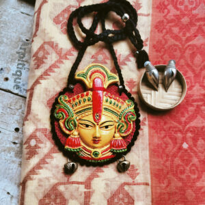 Clay necklace