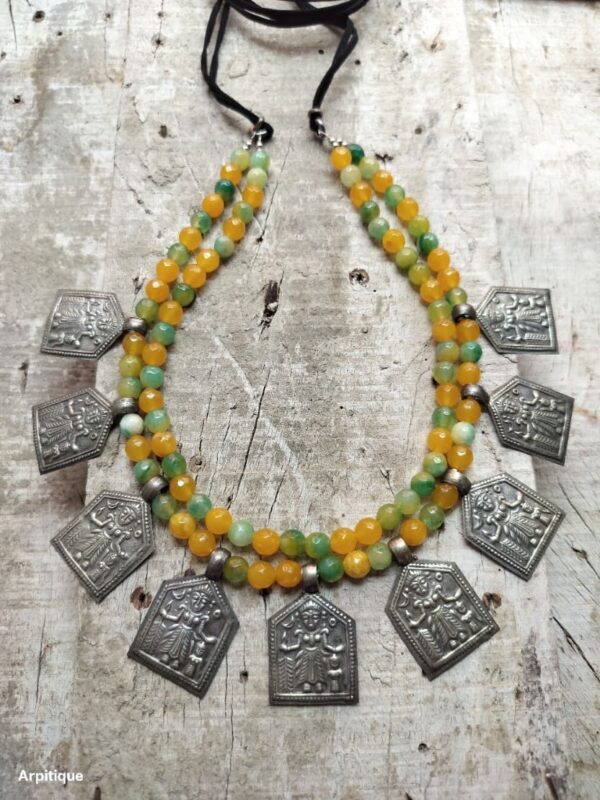 Silver replica neckpiece - Image 2