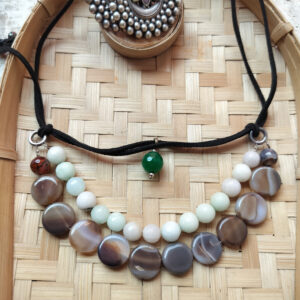 Stone neckpiece