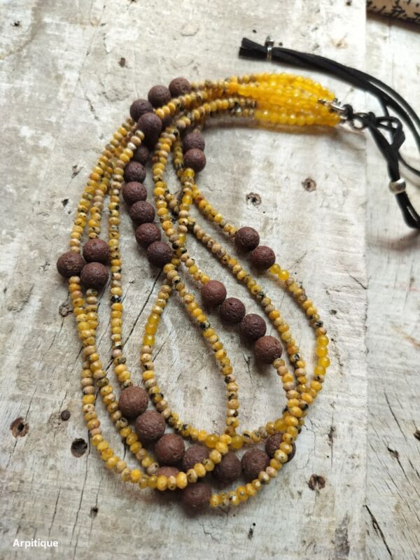Multi layered stone neckpiece - Image 4