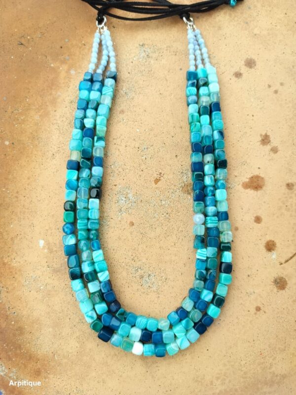 Stone neckpiece - Image 2