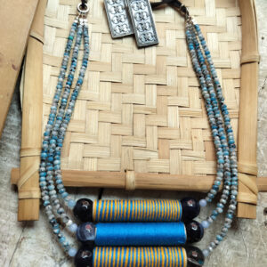 Stone neckpiece