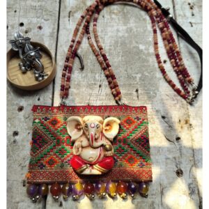 Clay pendant necklace