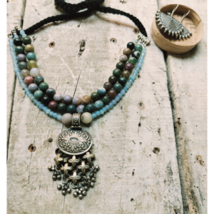 Silver replica necklace