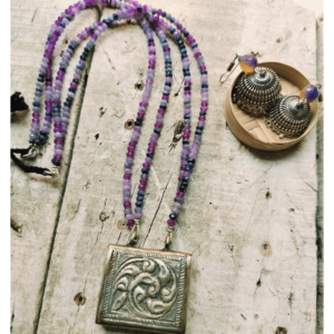 Silver replica necklace