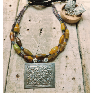 Silver replica necklace