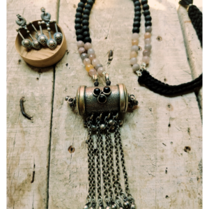 Silver replica necklace